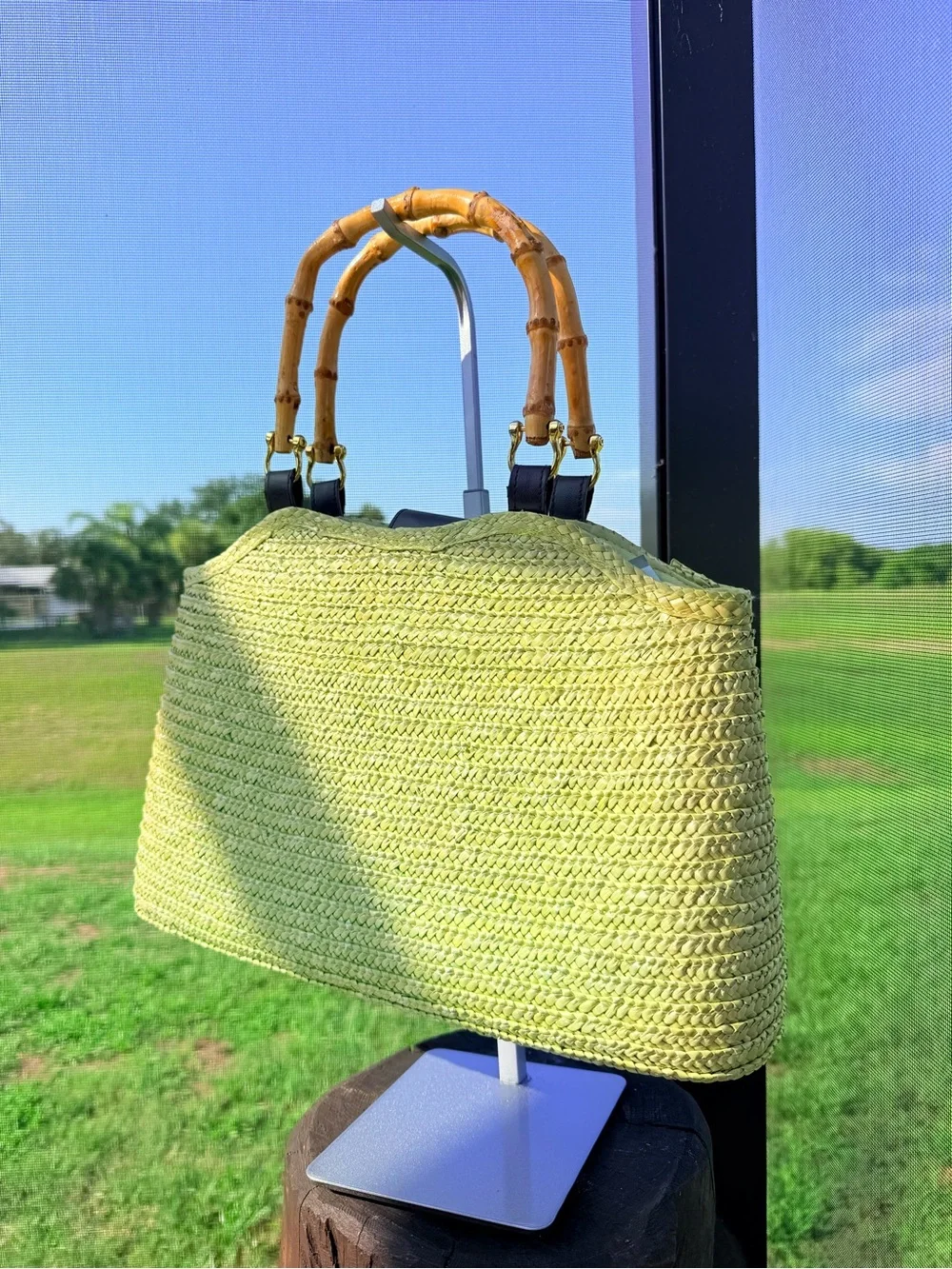 Lime Green Straw Woven Handbag Bamboo Handles Summer Beach Resort Purse